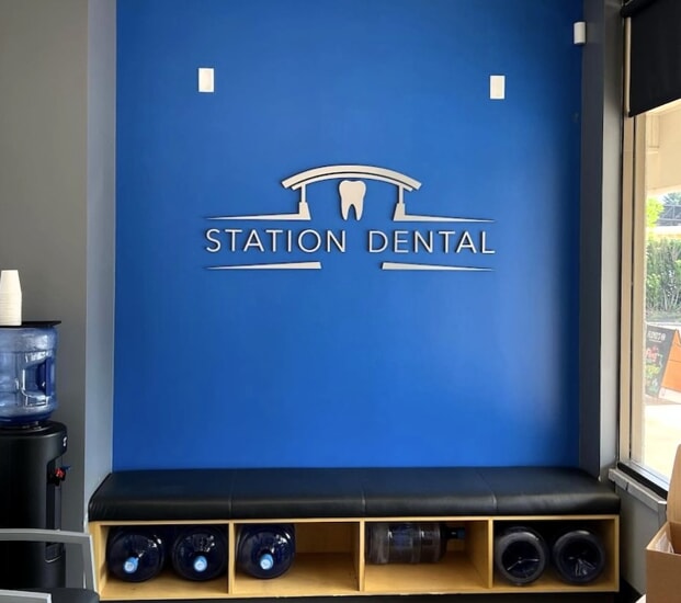 Custom Dimensional Signs